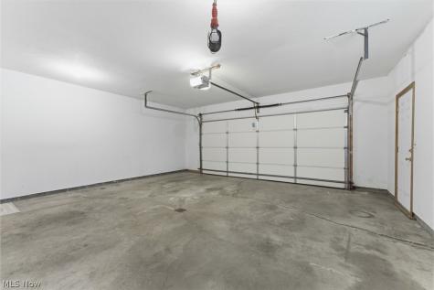 1708 Edmar Street Louisville OH 44641