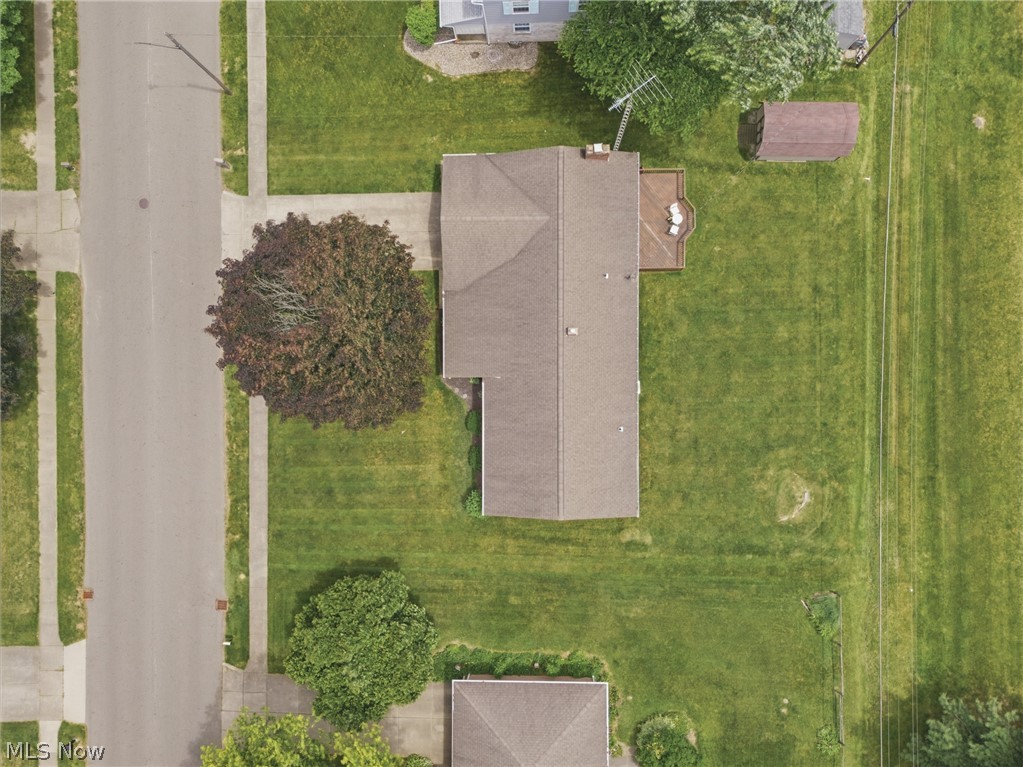 1708 Edmar Street Louisville OH 44641