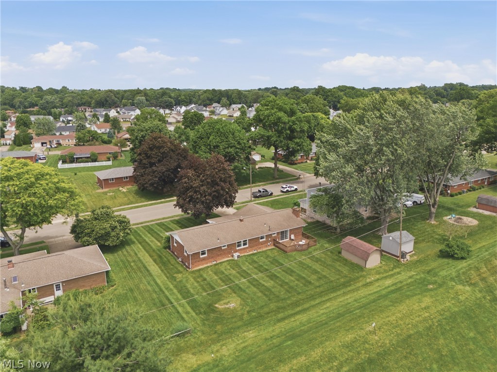 1708 Edmar Street Louisville OH 44641