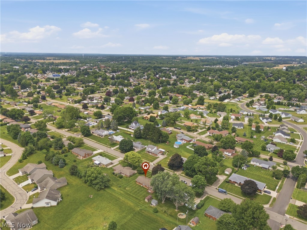 1708 Edmar Street Louisville OH 44641