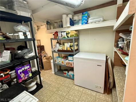 1617 Rockford Street Akron OH 44301