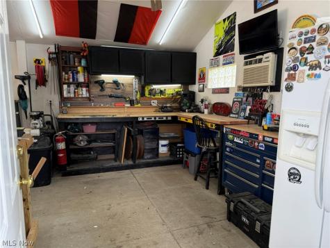 1617 Rockford Street Akron OH 44301