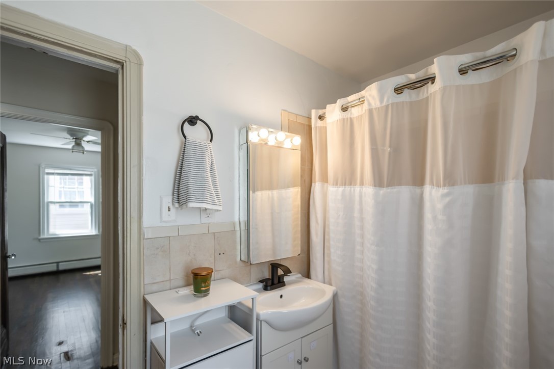 1016 Pembrook Road Cleveland Heights OH 44121