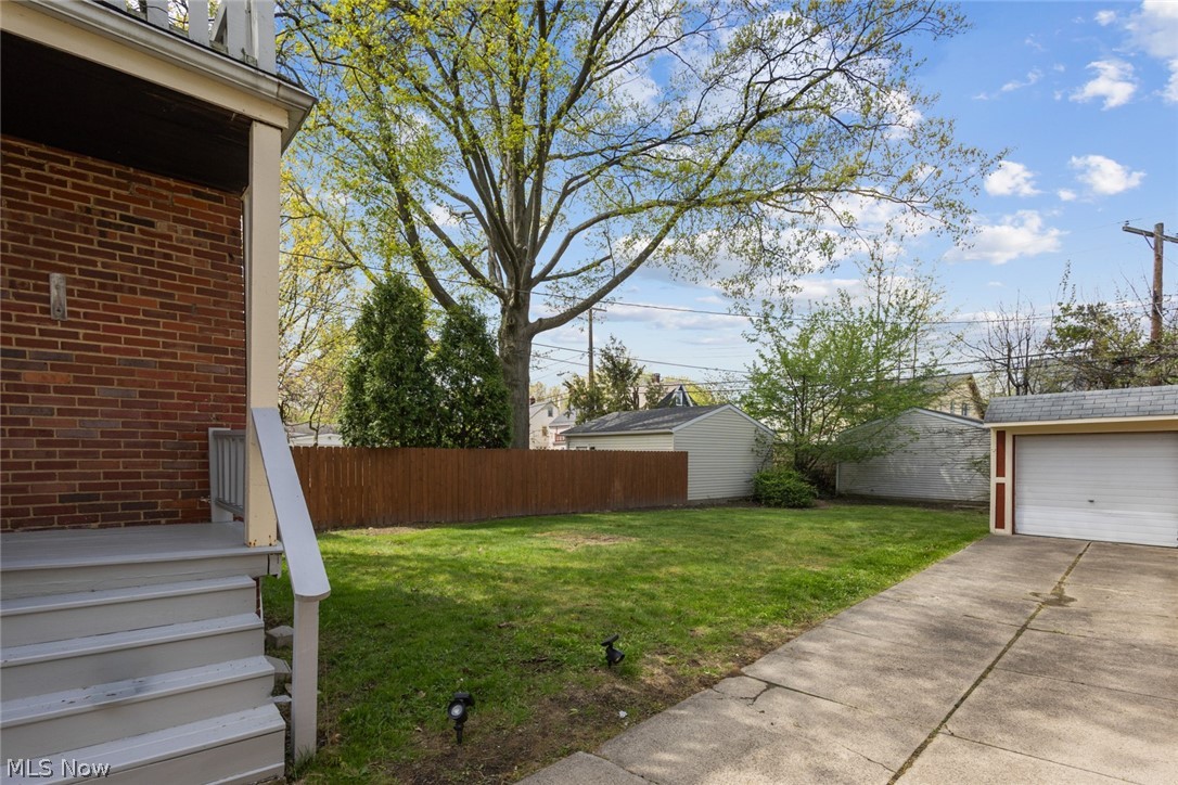 1016 Pembrook Road Cleveland Heights OH 44121