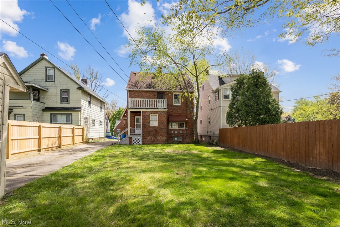 1016 Pembrook Road Cleveland Heights OH 44121