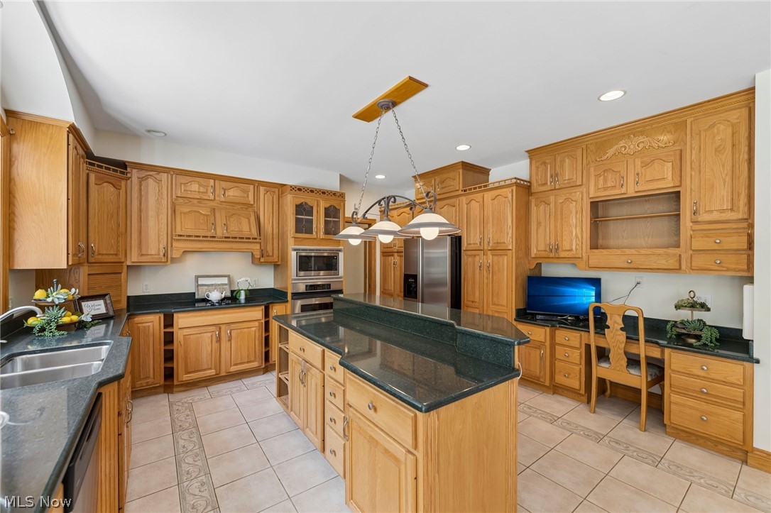 9567 Woodcroft Court Kirtland OH 44094