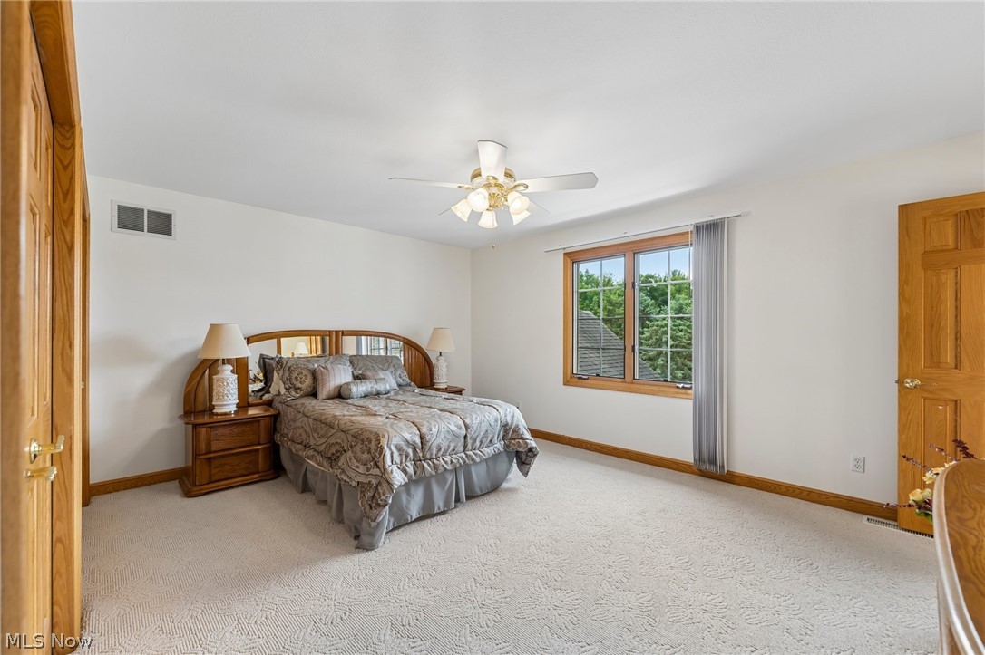 9567 Woodcroft Court Kirtland OH 44094