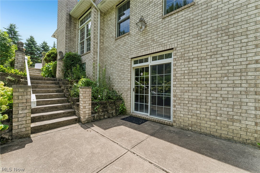 9567 Woodcroft Court Kirtland OH 44094