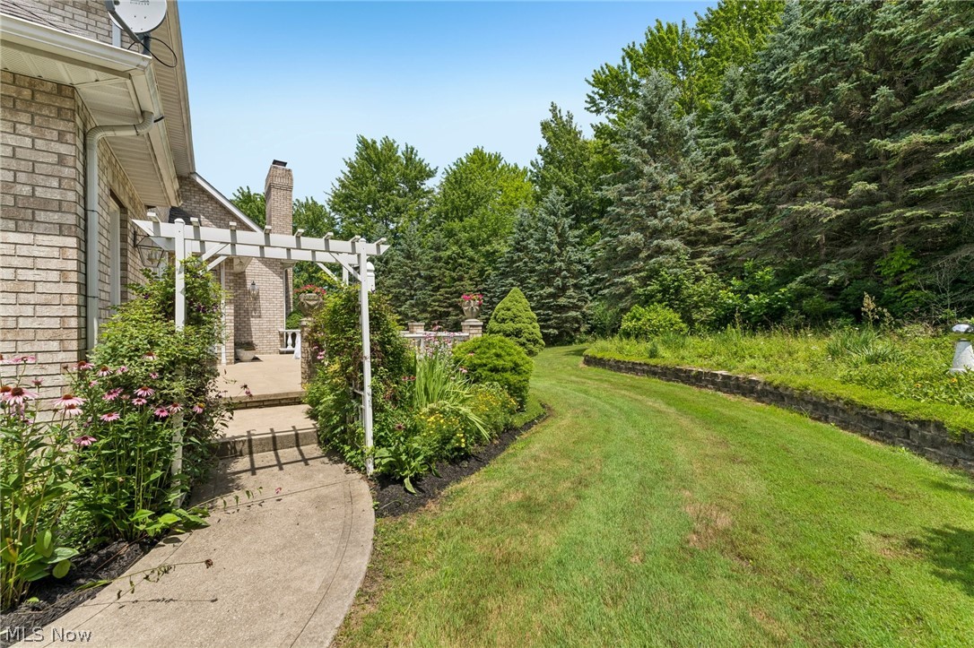 9567 Woodcroft Court Kirtland OH 44094