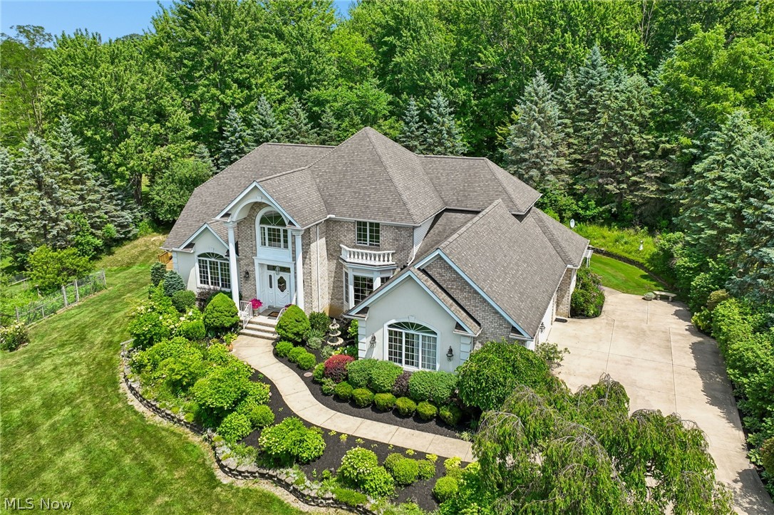 9567 Woodcroft Court Kirtland OH 44094