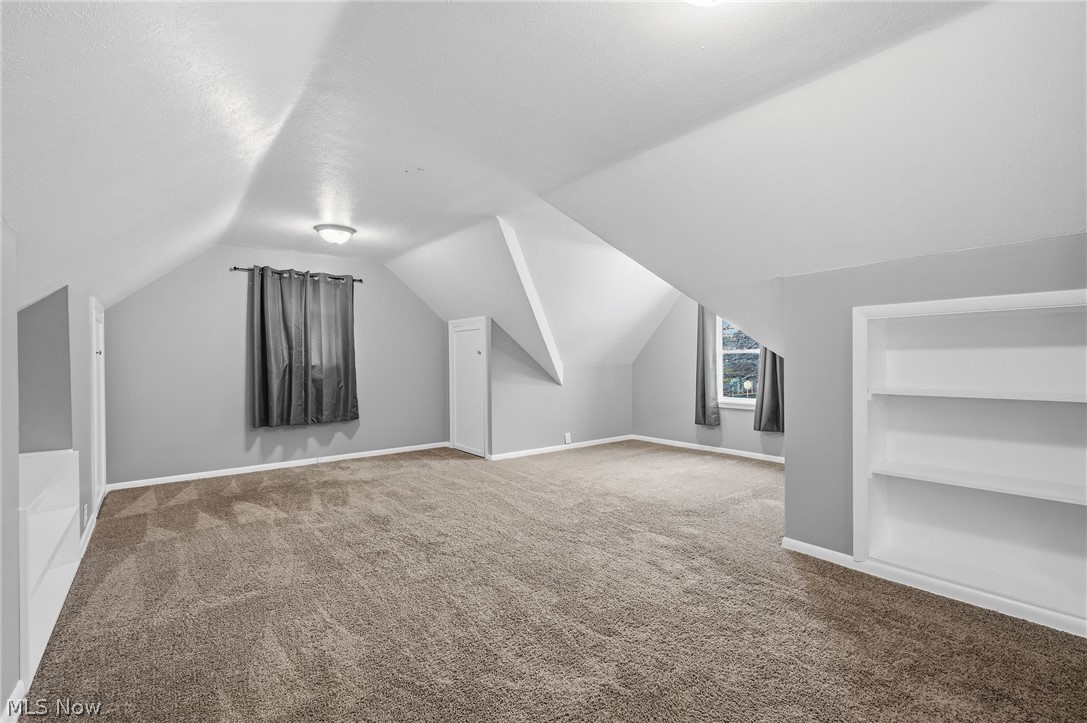468 E 305th Street Willowick OH 44095