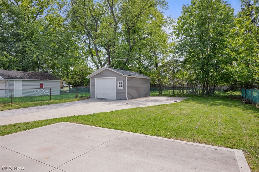 468 E 305th Street Willowick OH 44095