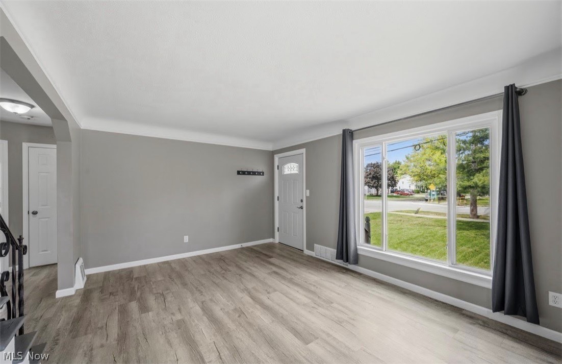 468 E 305th Street Willowick OH 44095