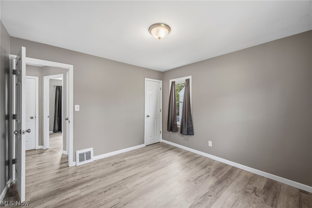468 E 305th Street Willowick OH 44095