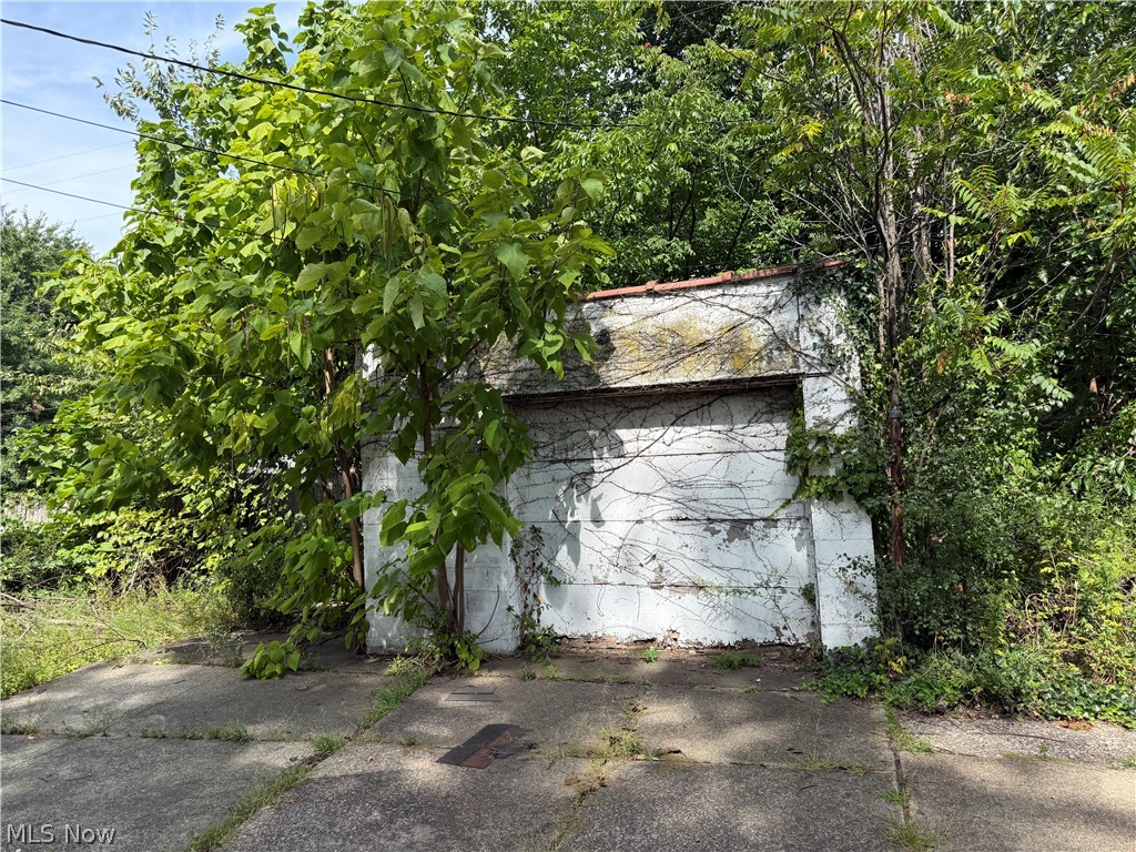 11317 Notre Dame Avenue Cleveland OH 44104