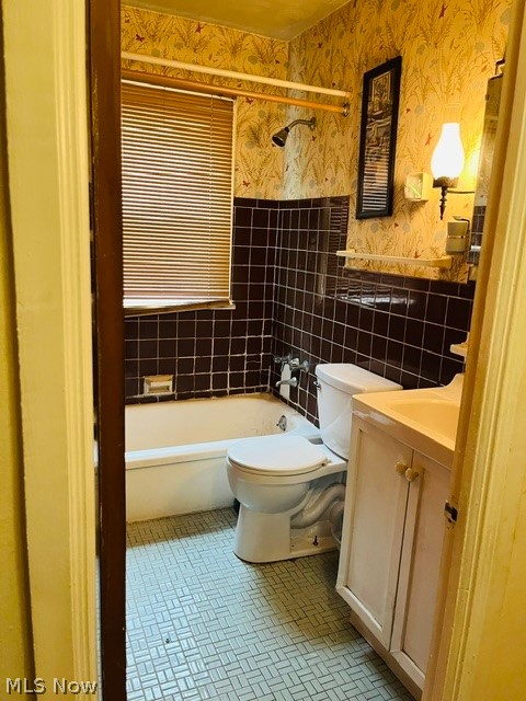 2465 Belvoir Boulevard Cleveland OH 44121