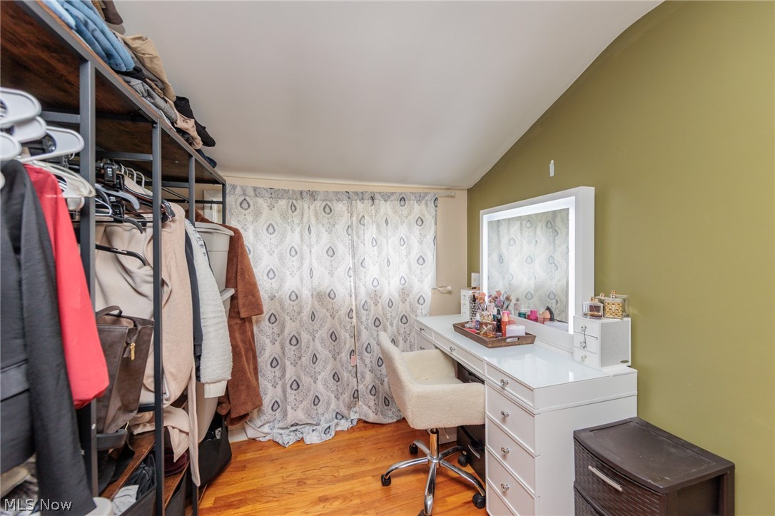 4042 Ellison Road South Euclid OH 44121