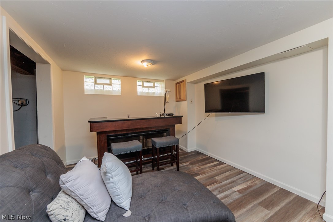 4042 Ellison Road South Euclid OH 44121