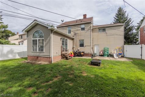 4042 Ellison Road South Euclid OH 44121