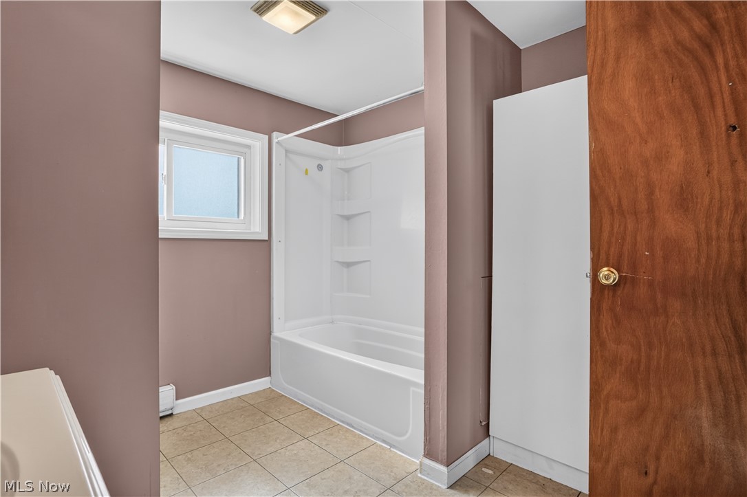 61 W Erie Street Jefferson OH 44047
