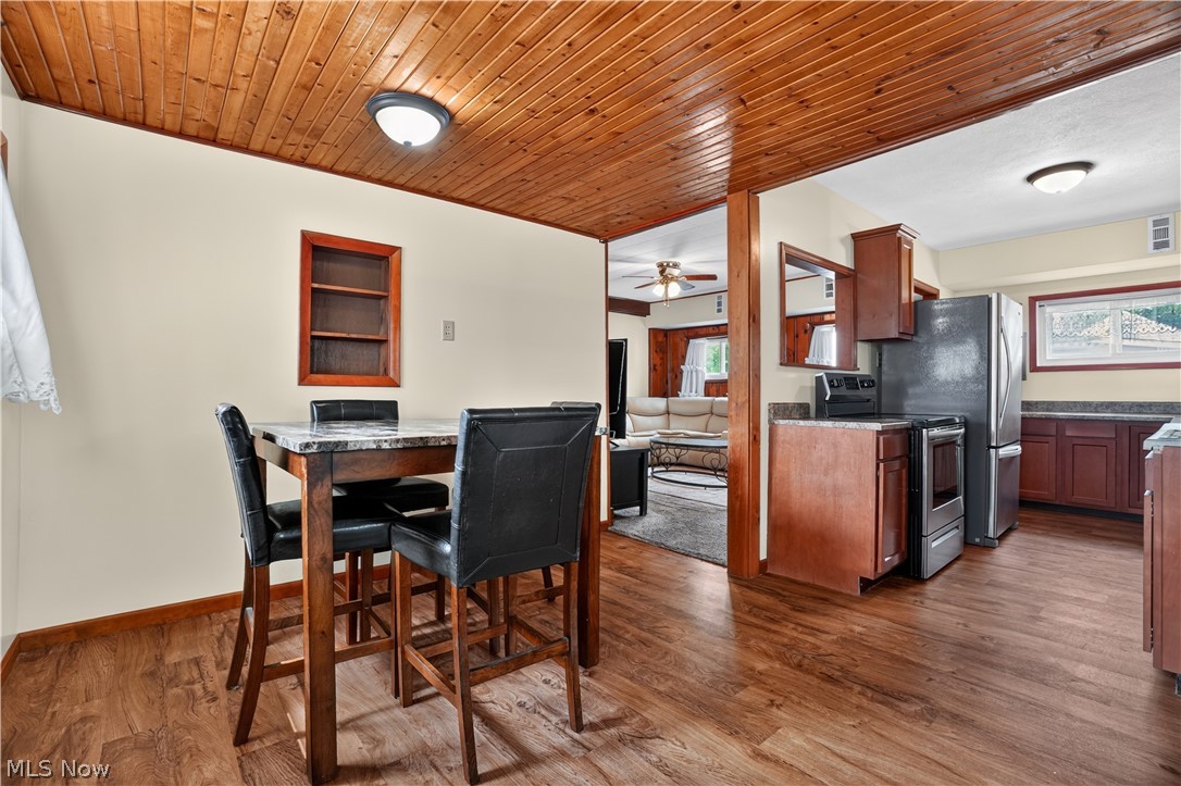 61 W Erie Street Jefferson OH 44047