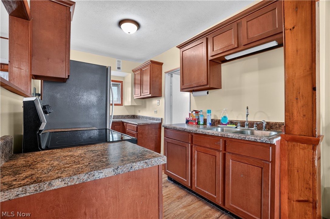 61 W Erie Street Jefferson OH 44047