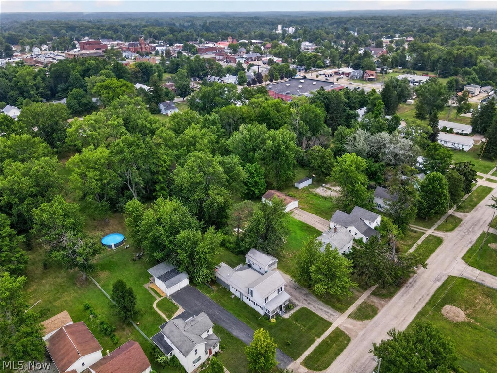 61 W Erie Street Jefferson OH 44047