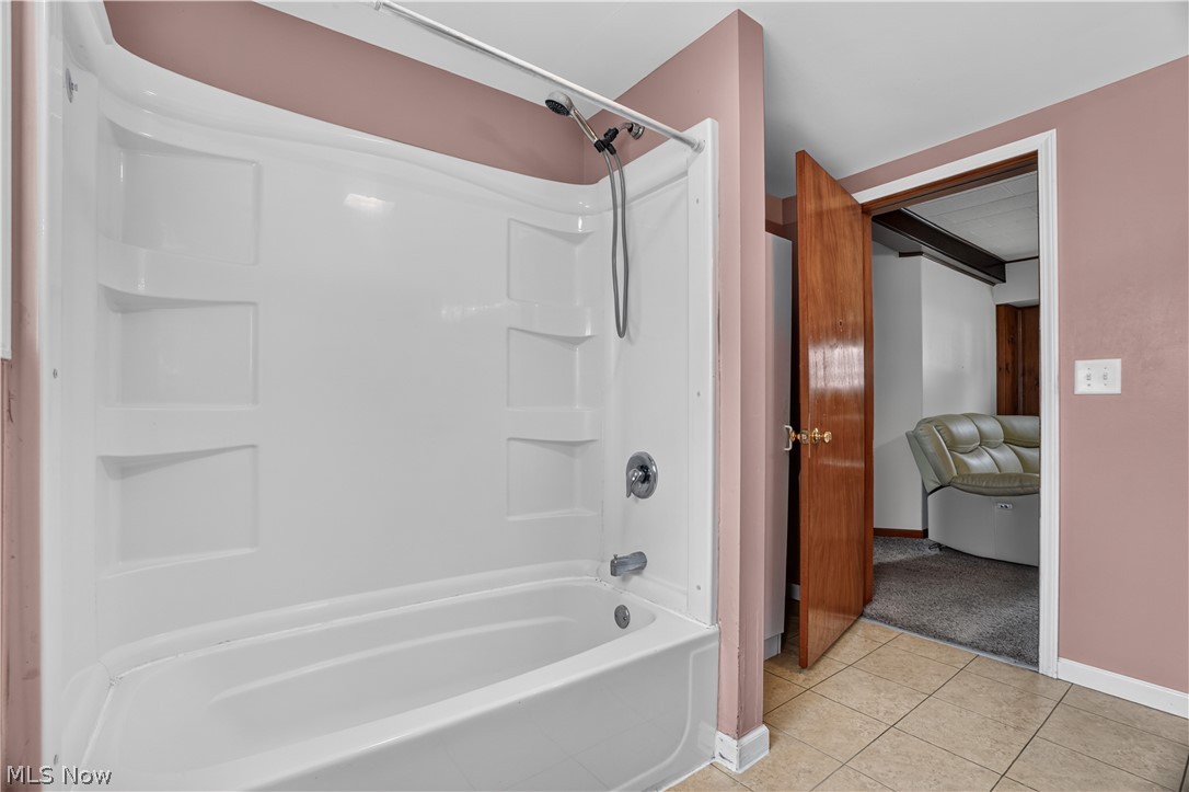 61 W Erie Street Jefferson OH 44047