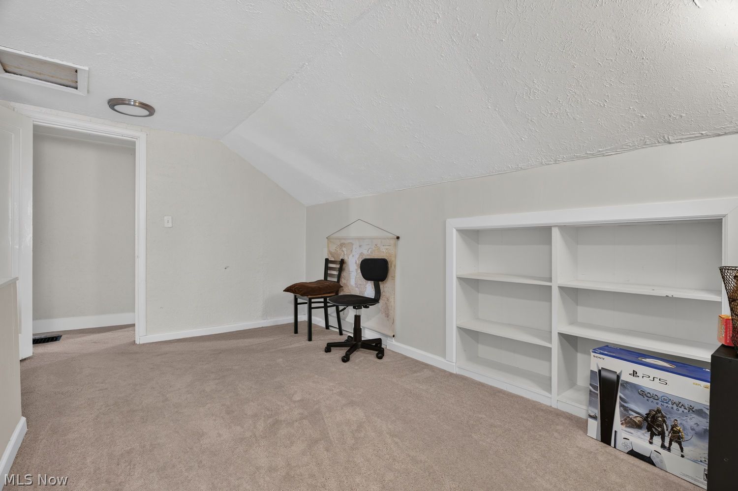 13408 Highlandview Avenue Cleveland OH 44135