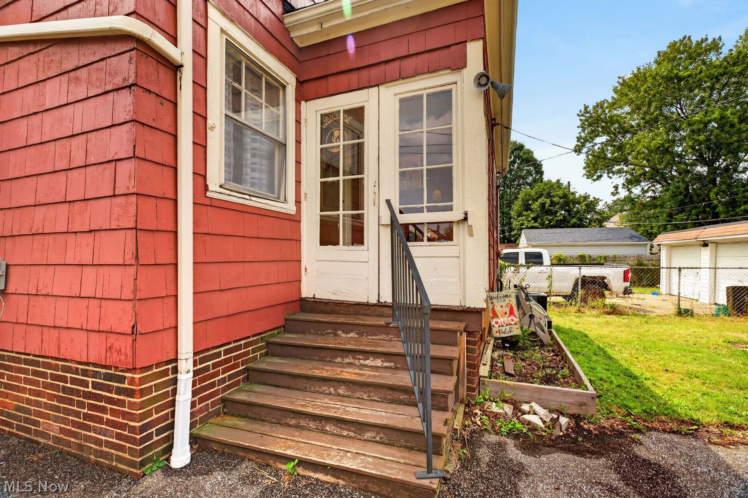 13408 Highlandview Avenue Cleveland OH 44135