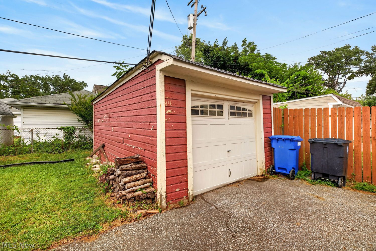 13408 Highlandview Avenue Cleveland OH 44135