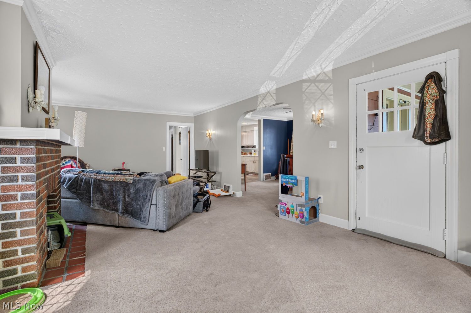 13408 Highlandview Avenue Cleveland OH 44135