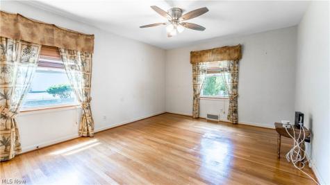 6903 E Sprague Road Independence OH 44131