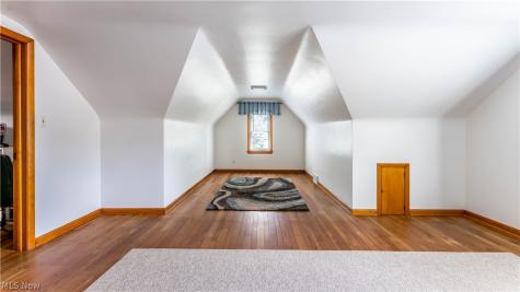 6903 E Sprague Road Independence OH 44131