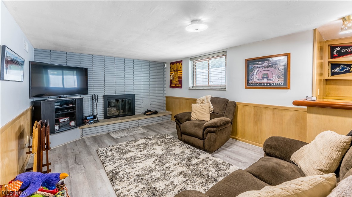 6903 E Sprague Road Independence OH 44131