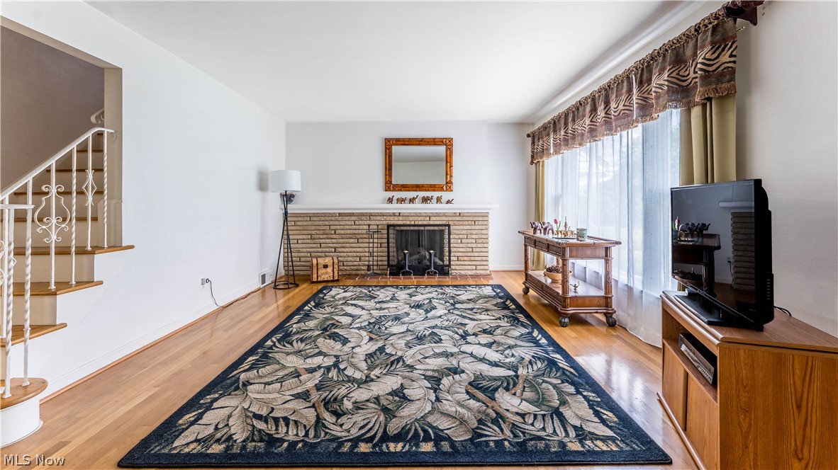 6903 E Sprague Road Independence OH 44131