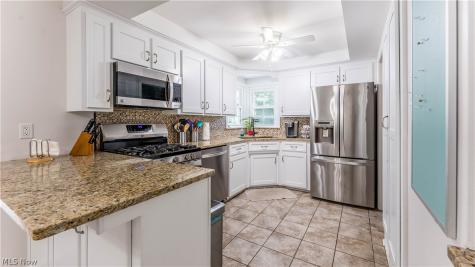 6903 E Sprague Road Independence OH 44131