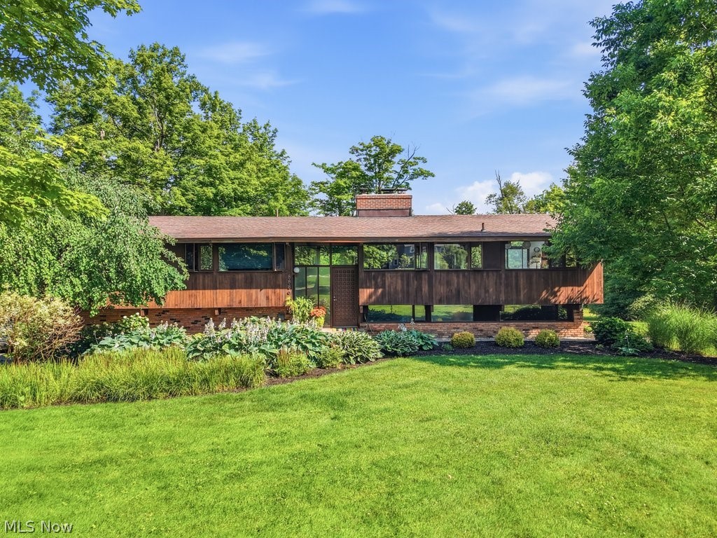 8886 Southbrook Trail Chagrin Falls OH 44023