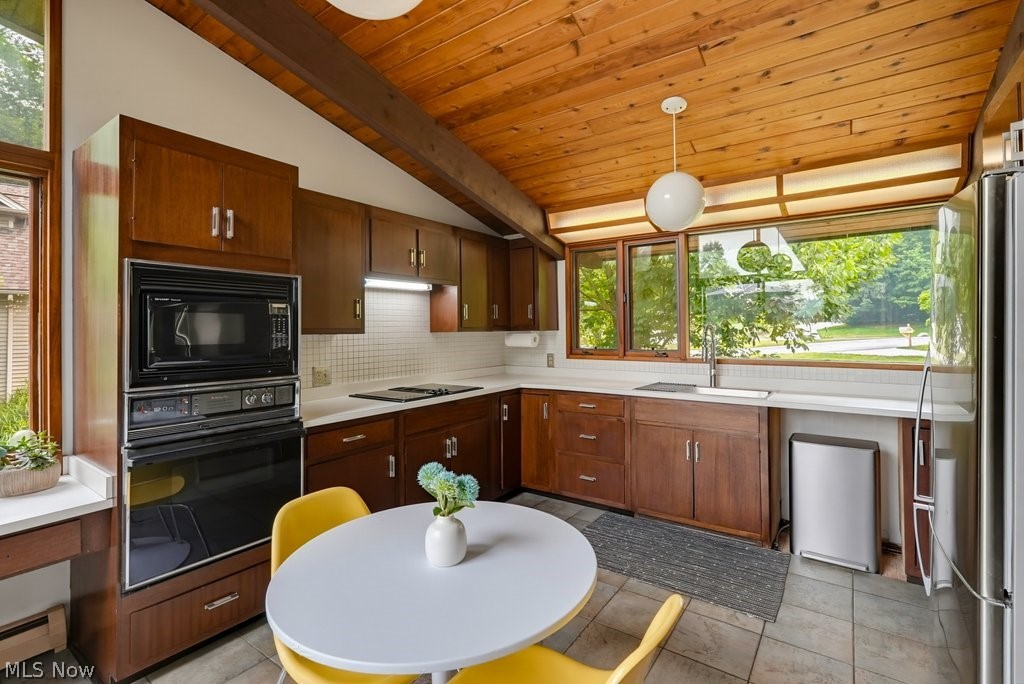 8886 Southbrook Trail Chagrin Falls OH 44023