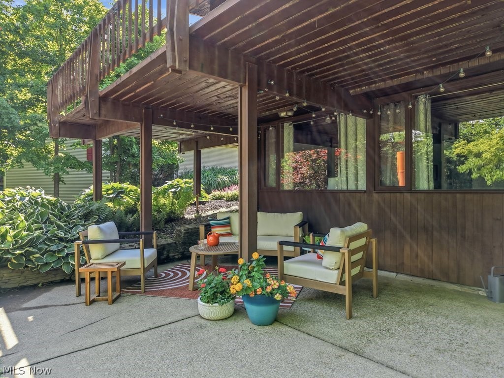 8886 Southbrook Trail Chagrin Falls OH 44023