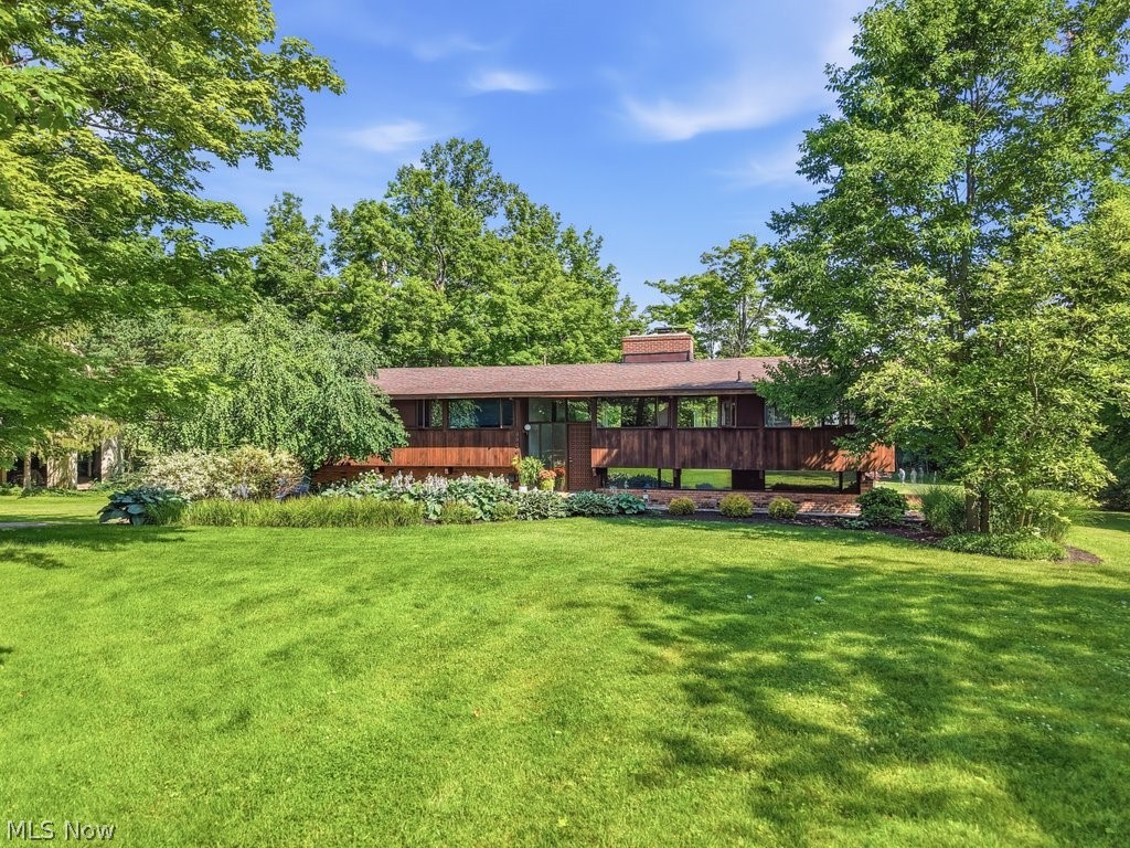 8886 Southbrook Trail Chagrin Falls OH 44023