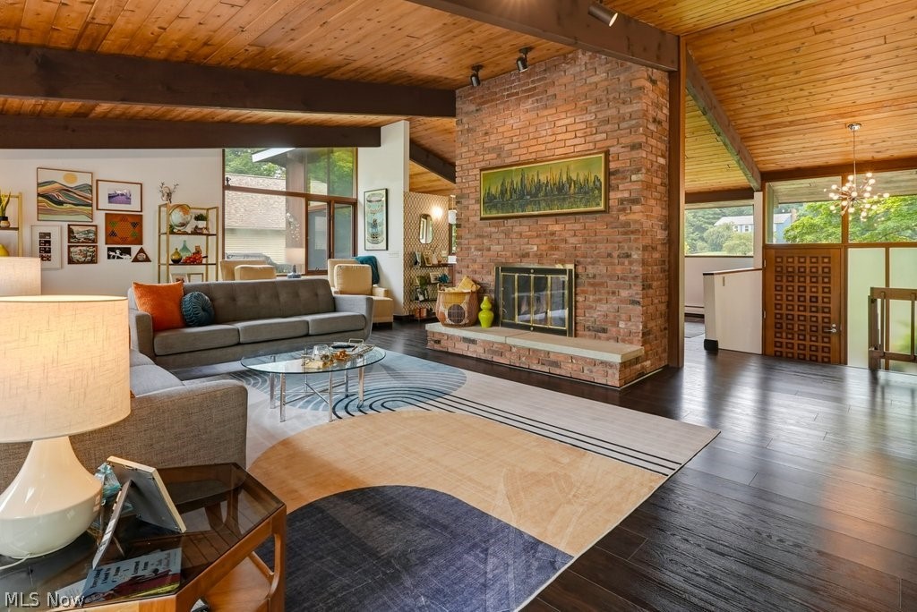 8886 Southbrook Trail Chagrin Falls OH 44023