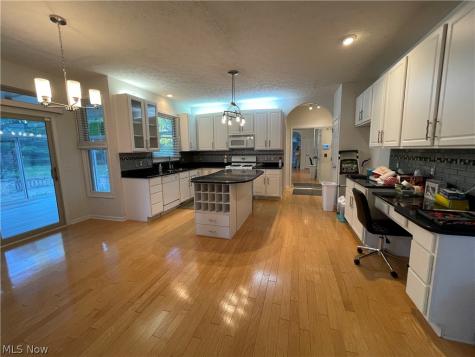 19956 Colleen Court Strongsville OH 44149