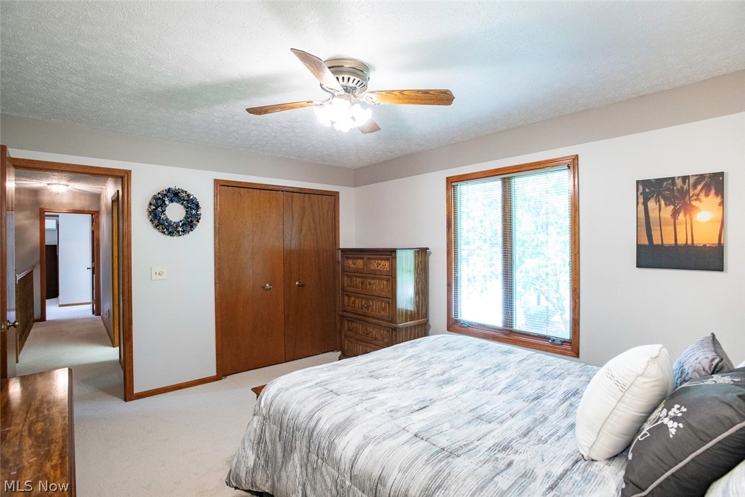 18399 Yorktown Oval Strongsville OH 44136