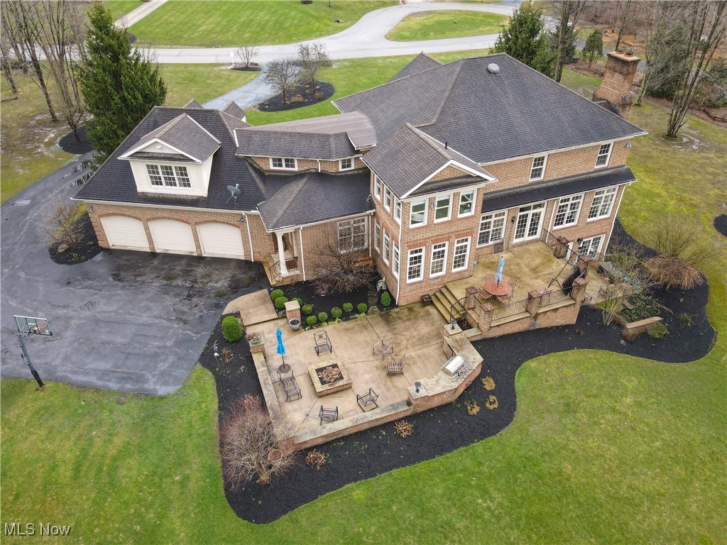 150 Mill Run Aurora OH 44202