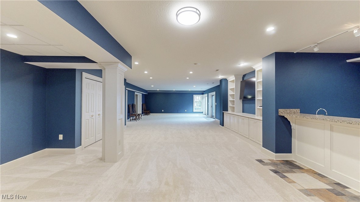 150 Mill Run Aurora OH 44202