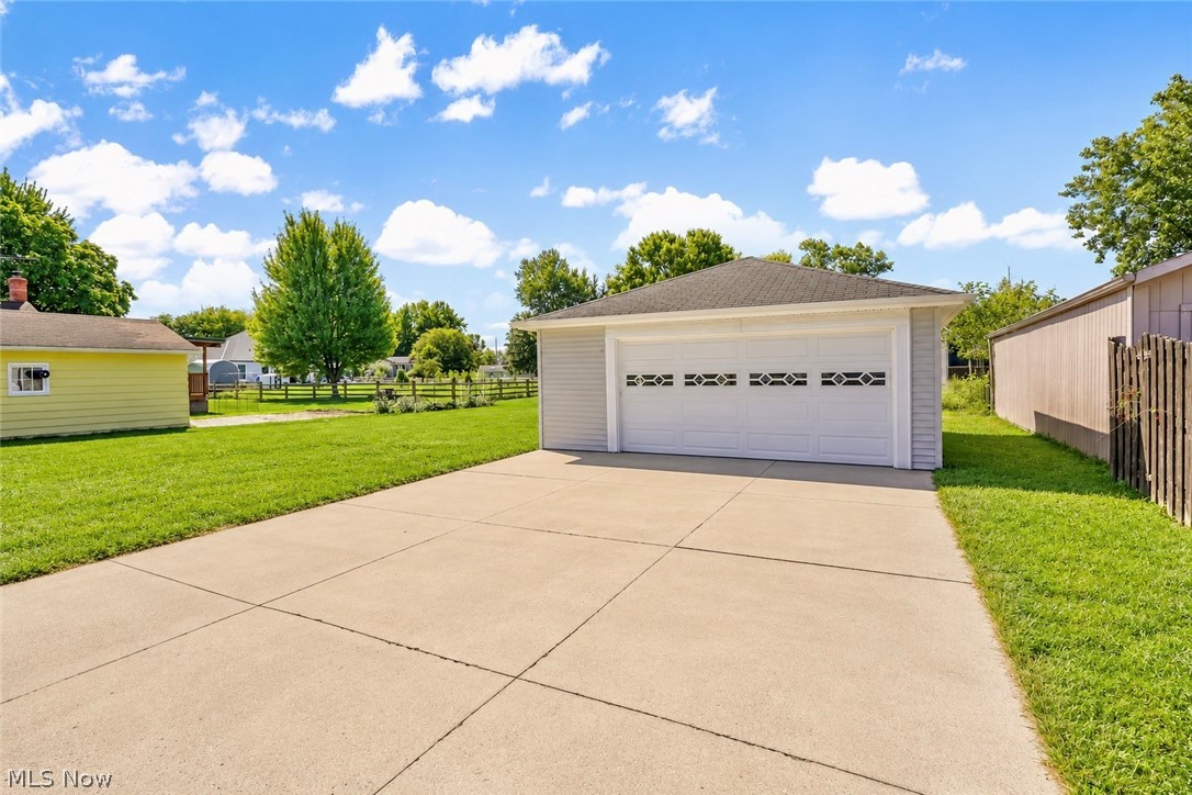 285 Nobottom Road Berea OH 44017
