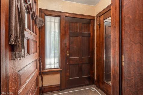 1230 Bunts Road Lakewood OH 44107