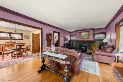 1230 Bunts Road Lakewood OH 44107
