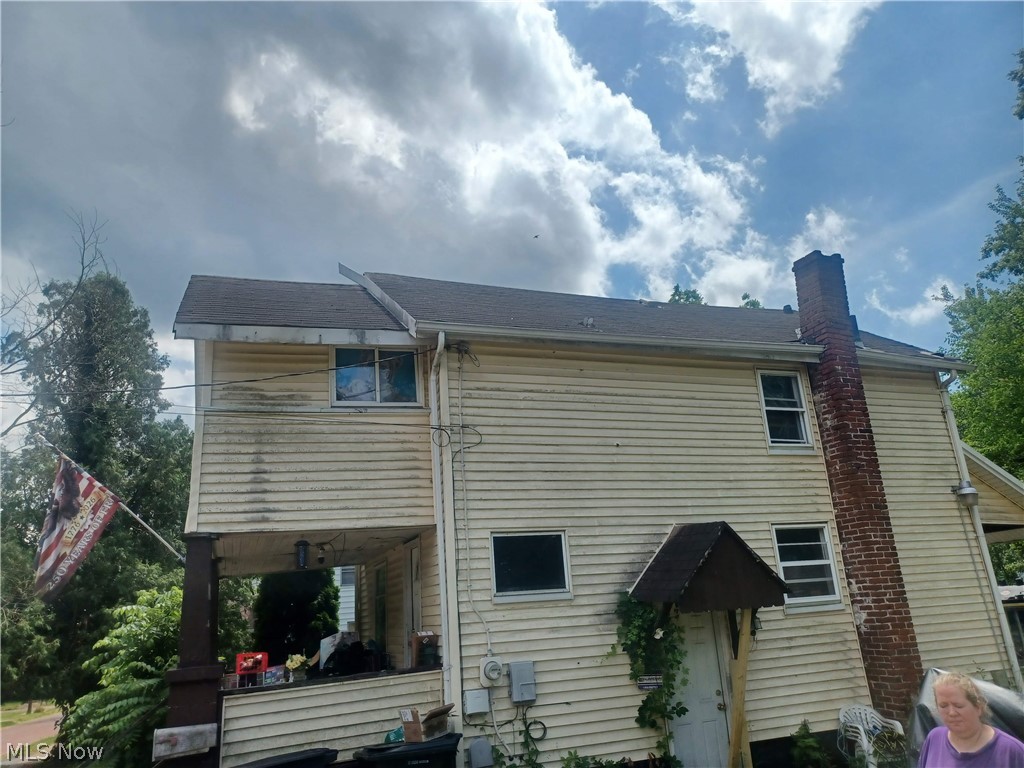 718 Hillsdale Warren OH 44485